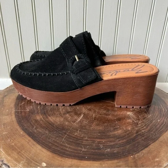 Zodiac Raine Suede Black Wood Heel Slip On Clog Mules - Picture 3 of 9